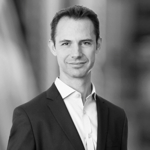 Falkus, Tom (White & Case LLP)