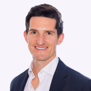 Mackenzie, Robin (Lloyds)